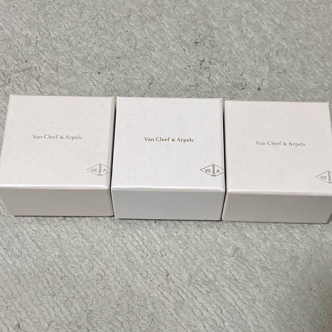 ヴァンクリーフ&アーペル　空箱