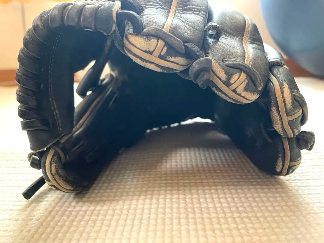 グローバルエリート　軟式　内野手用グローブ　少年用　坂本勇人モデル　黒