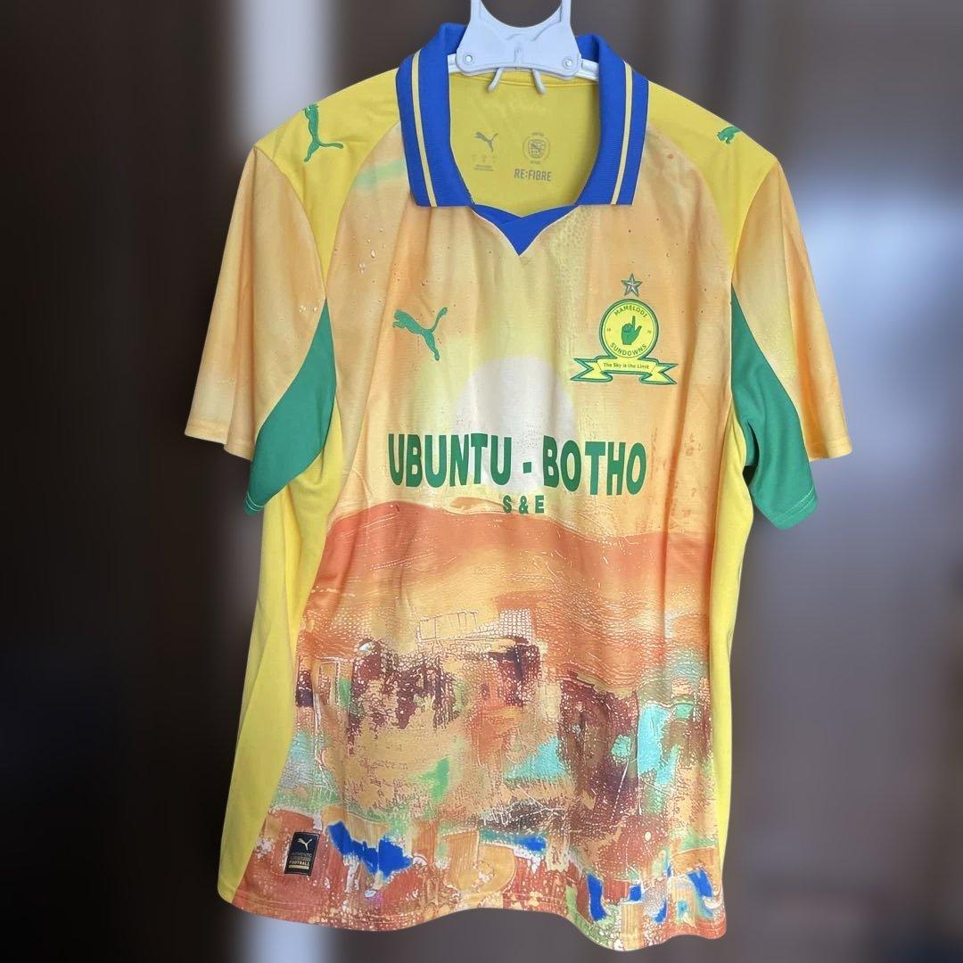 新品タグ付き　PUMA Mamelodi Sundowns サッカーユニフォーム