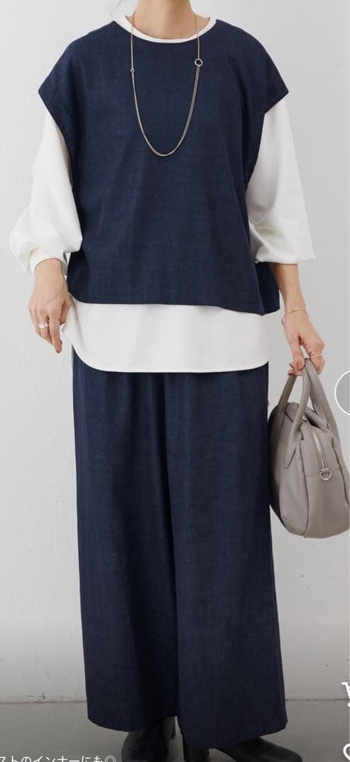 新品　BEARDSLEY Ｔブラウス