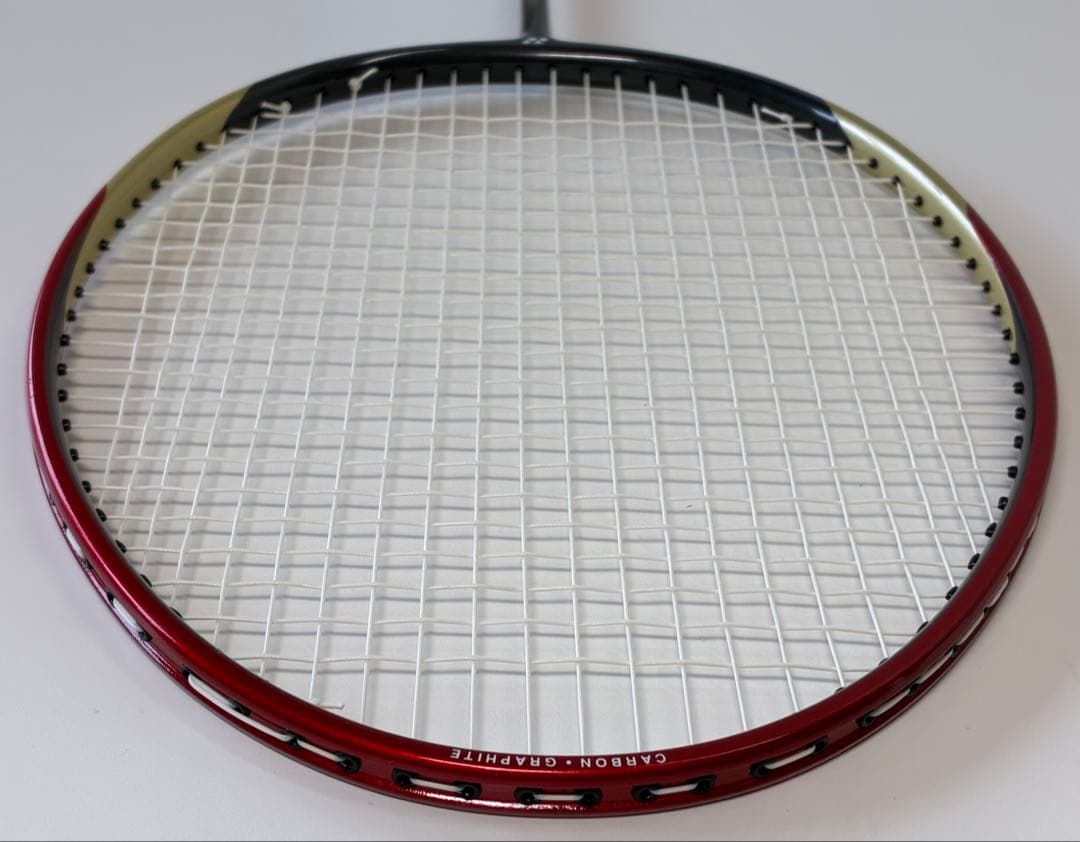 美品 YONEX バドミントンラケット Carbonex GR 50