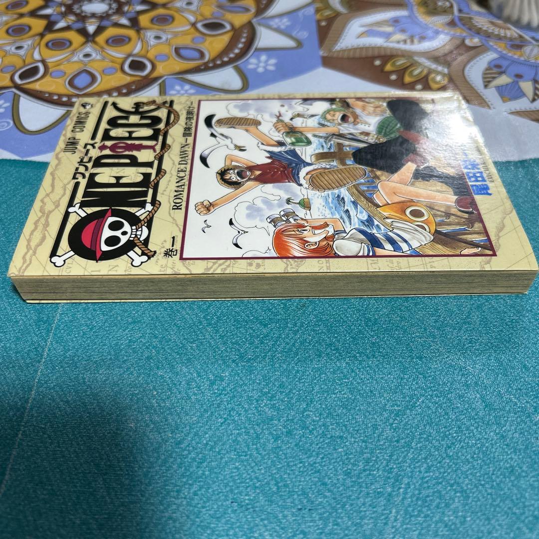 希少 ワンピース 第1巻 初版本 コミックニュース付き ●中古品