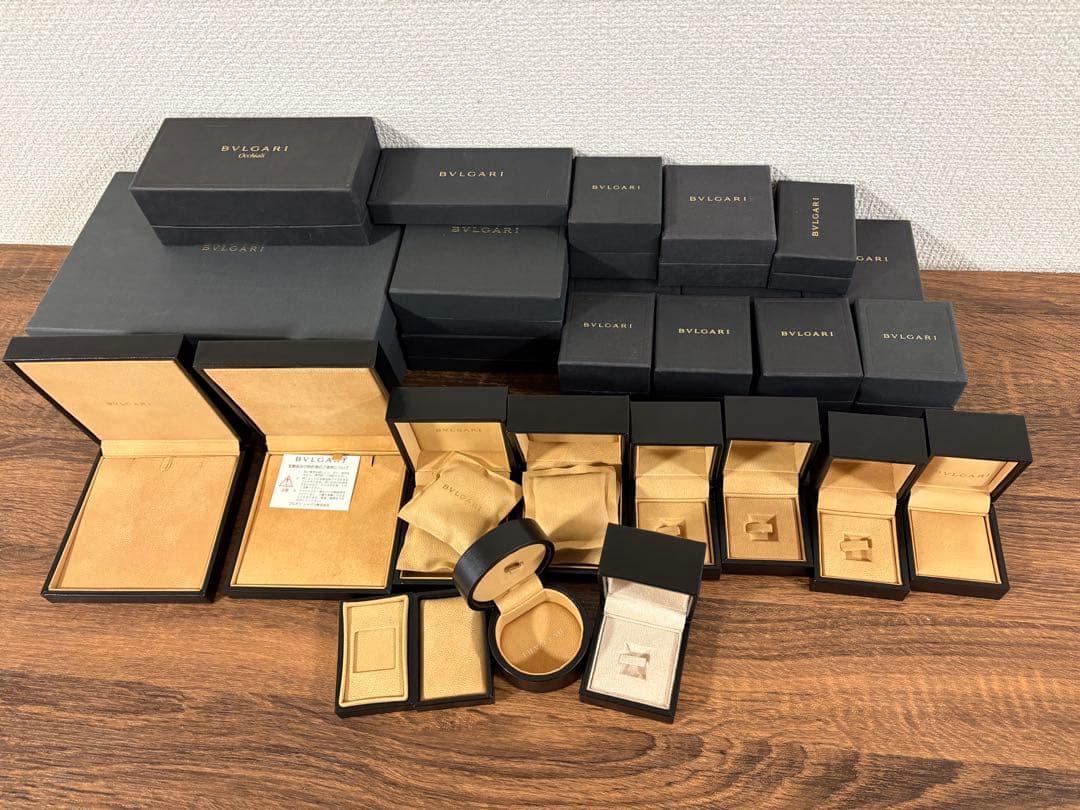 ★美品ブルガリ BVLGARI ウォッチケース アクセサリーケース 空箱 正規品