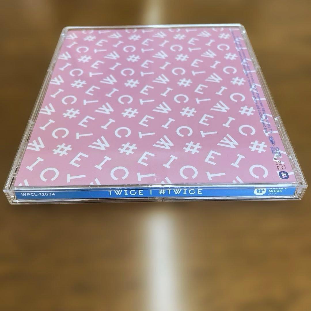 #TWICE 初回限定盤A 美品 CD＋80p写真集＋IDカード・トレカ付