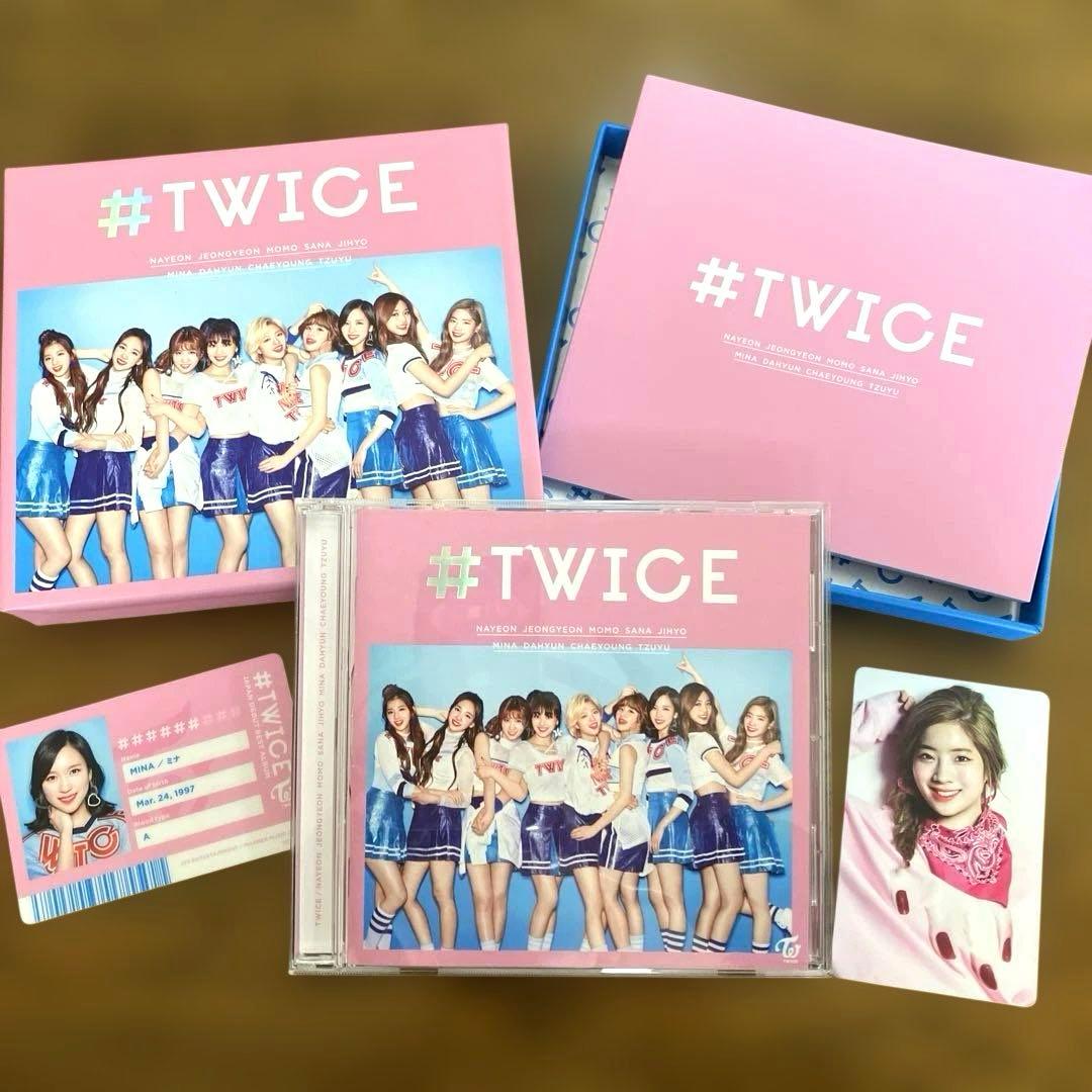 #TWICE 初回限定盤A 美品 CD＋80p写真集＋IDカード・トレカ付
