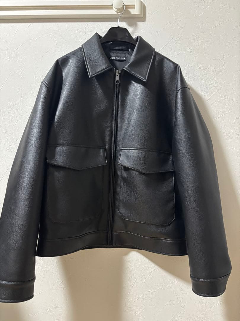ZARA フェイクレザージャケット