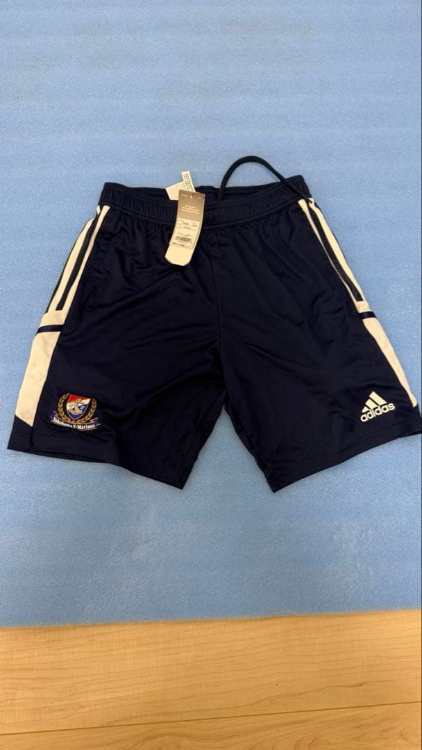 adidas 横浜マリノス ショートパンツ ネイビーＬサイズ