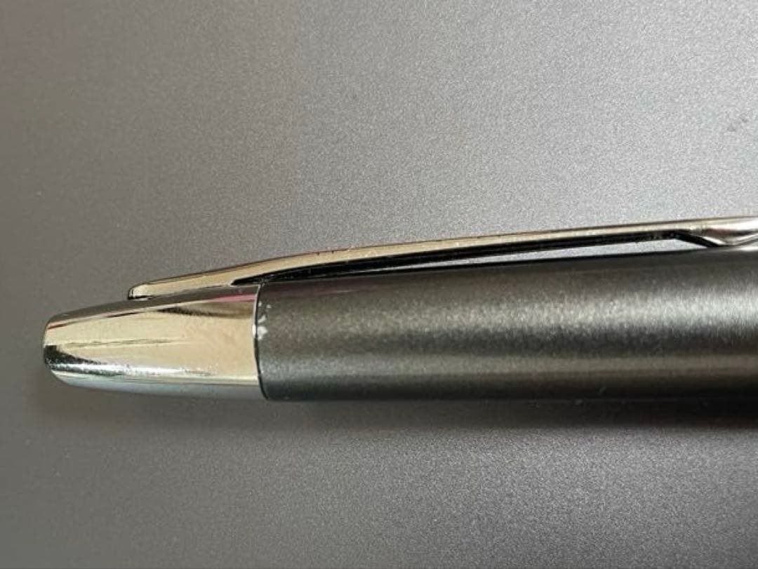キャップレスデシモ　ダークグレーマイカ　中字