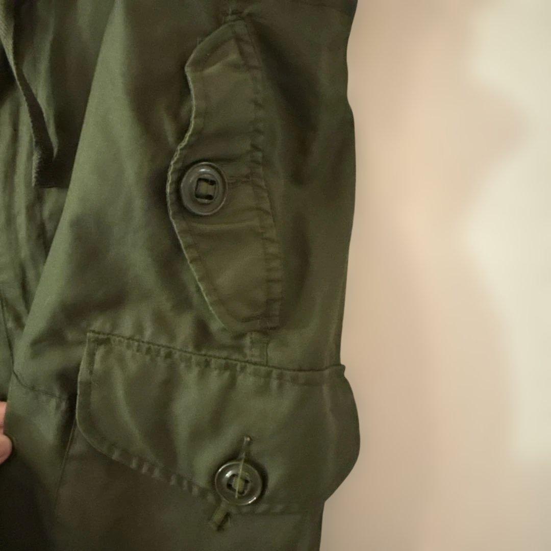 カナダ軍 ECW WINDPROOF オーバーパンツ