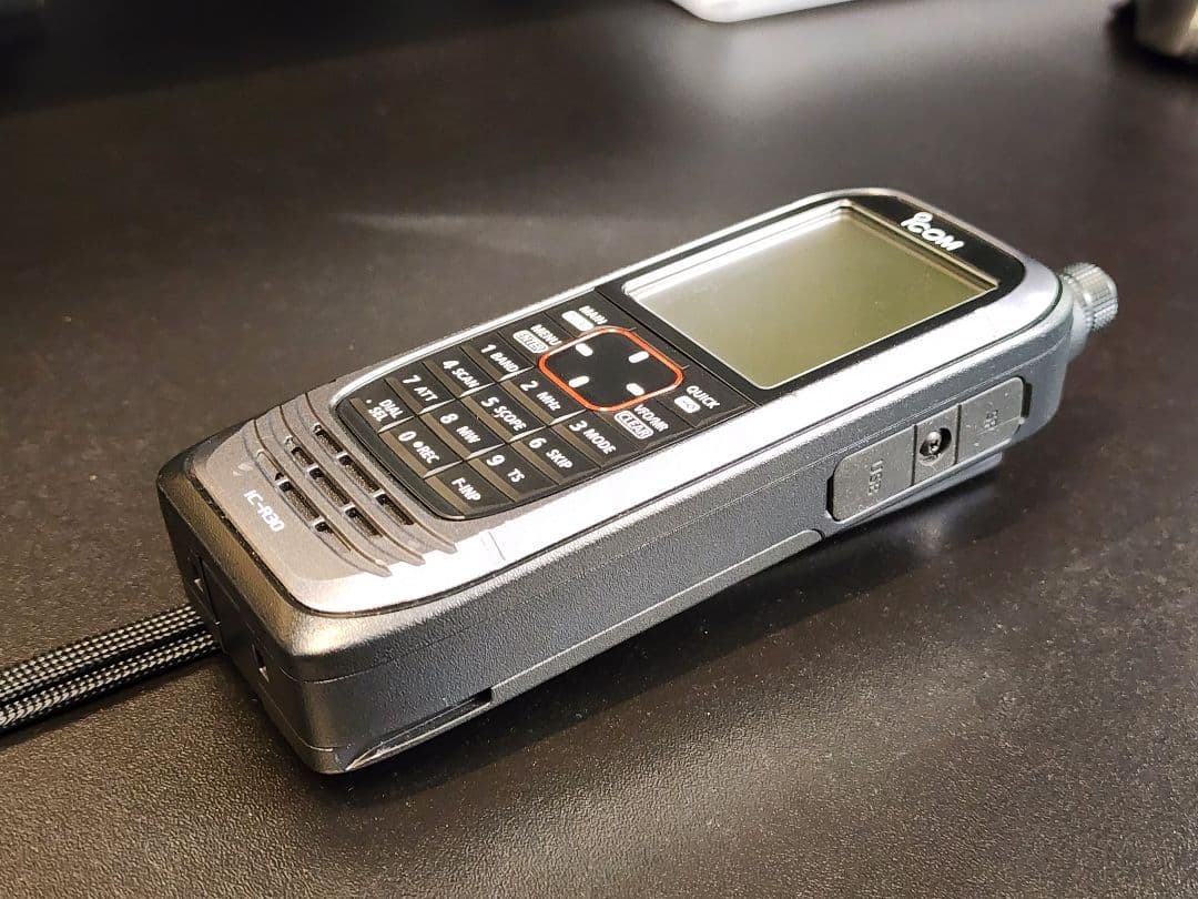 ICOM IC-R30 美品 クローニングソフトウエア付き