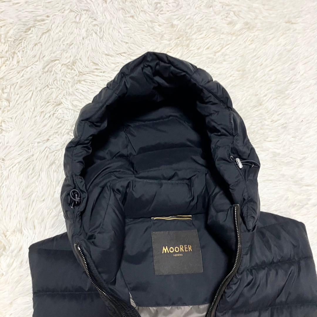 【極美品】 ムーレー MOORER ダウンベスト KITAMI-S3