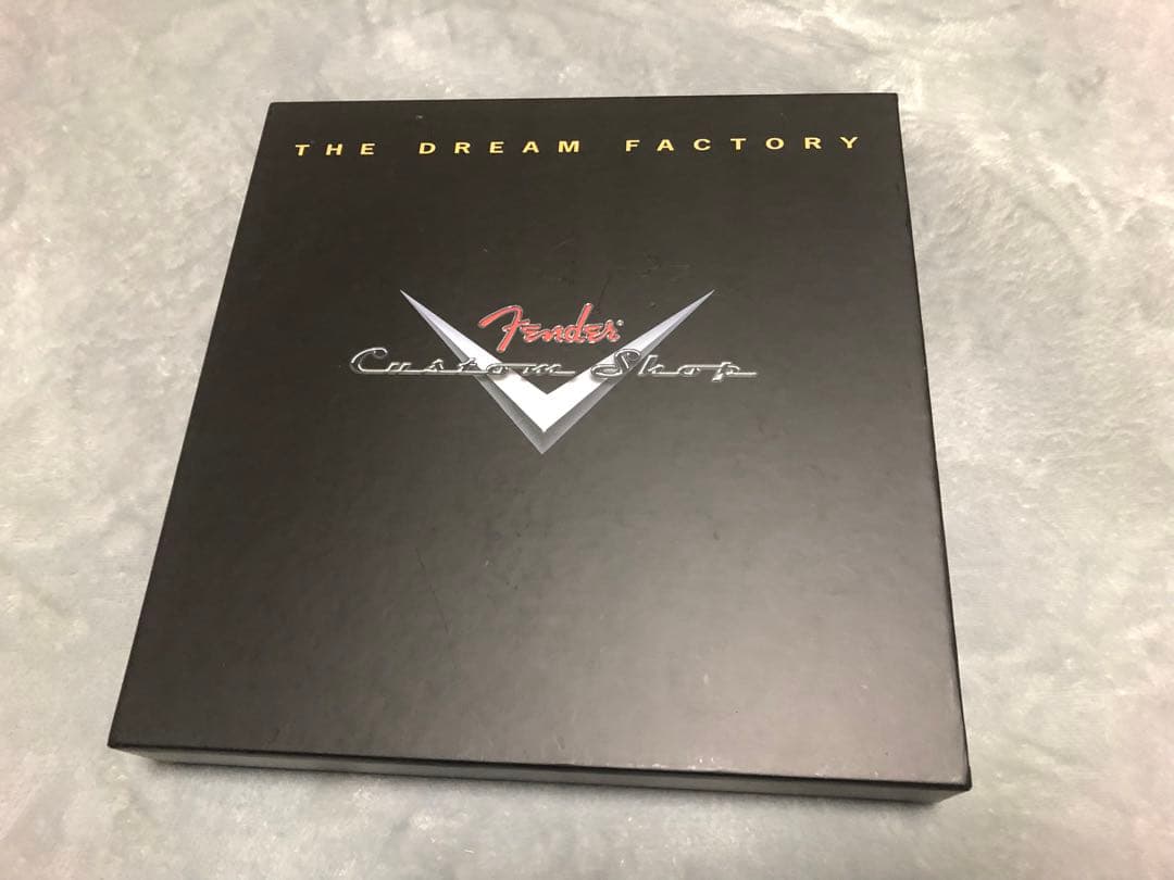 Fender Custom Shop The Dream Factory 洋書