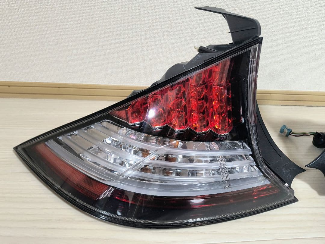 CR-Z ZF-1テールランプ 純正加工品 USDM風