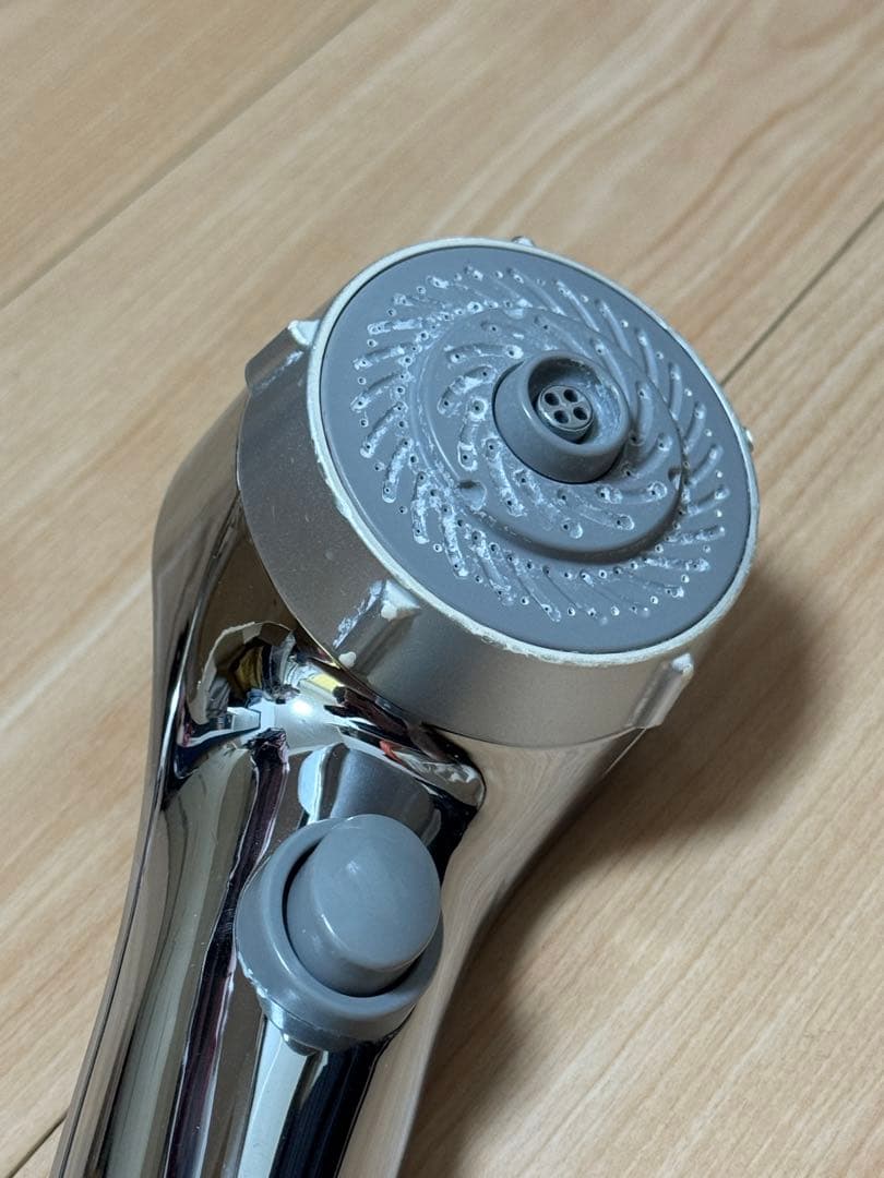 TOTO シャワーヘッド　ワンダービート【マッサージシャワー】　手元スイッチ付き