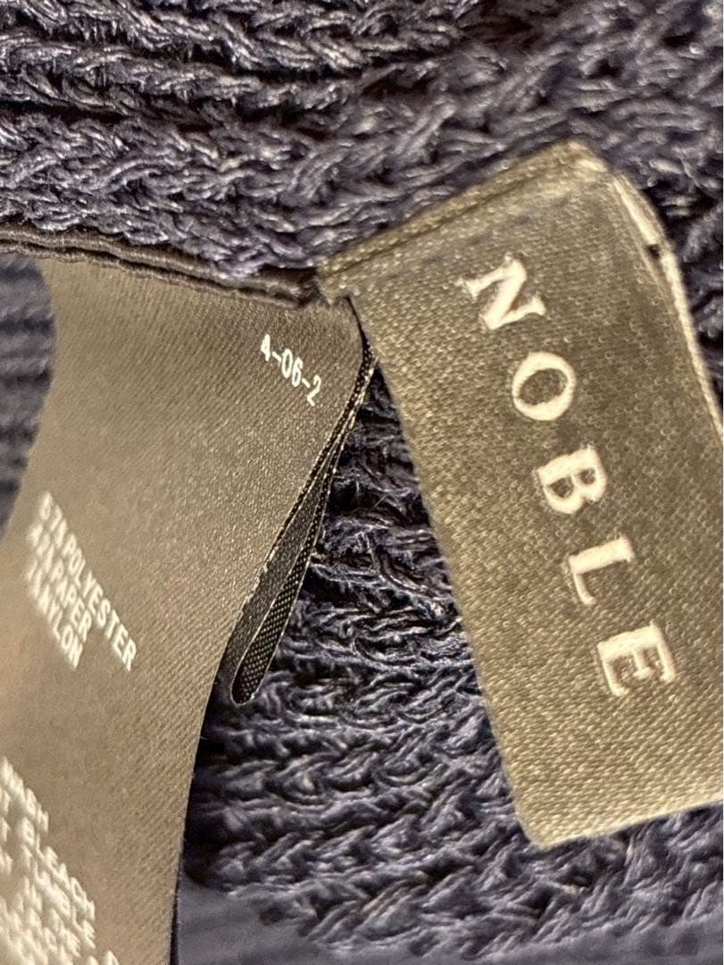 美品☆ Noble ペーパーヤーンベスト　ネイビー　フリーサイズ　金ボタン