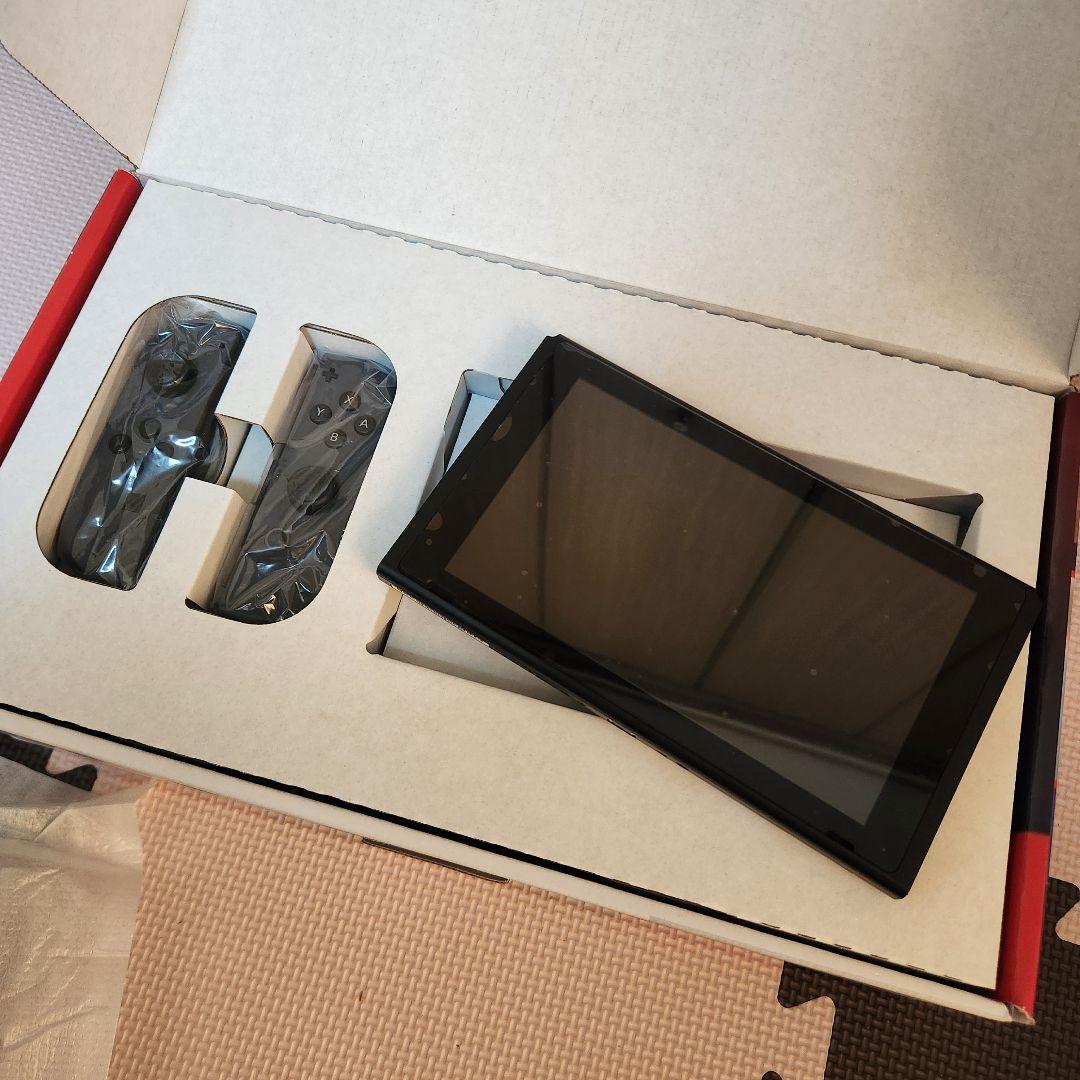 Nintendo Switch 本体 グレー Joy-Con付き