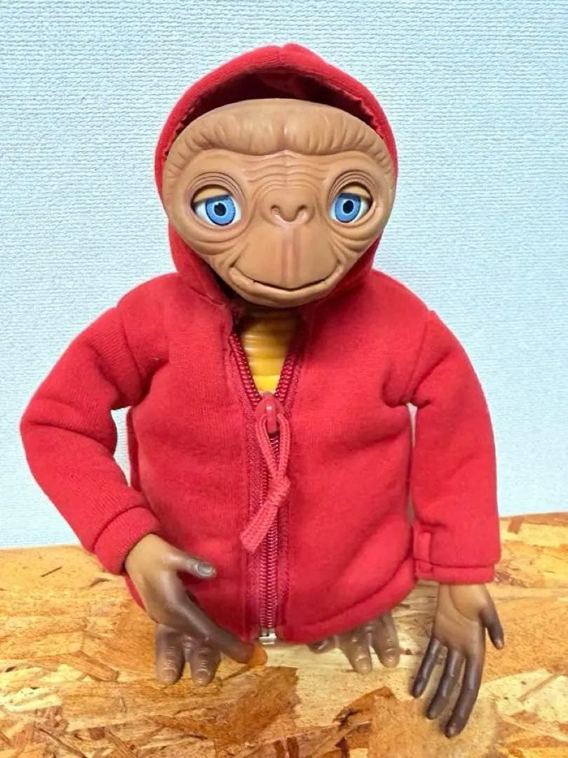 インタラクティブ E.T. 英語版　 トーキング フィギュア　パーカー E.T.