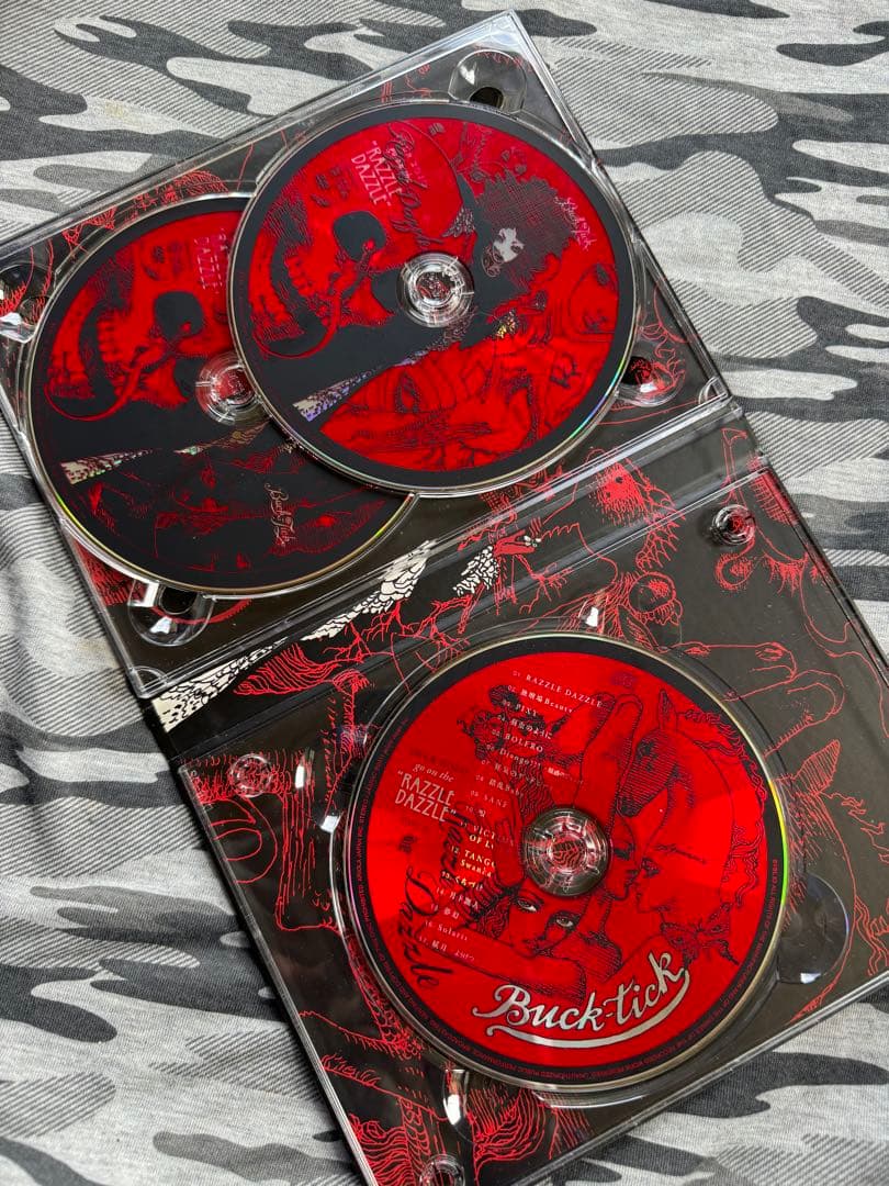 ミュージック Buck-Tick DVD go on the RAZZLE DAZZLE