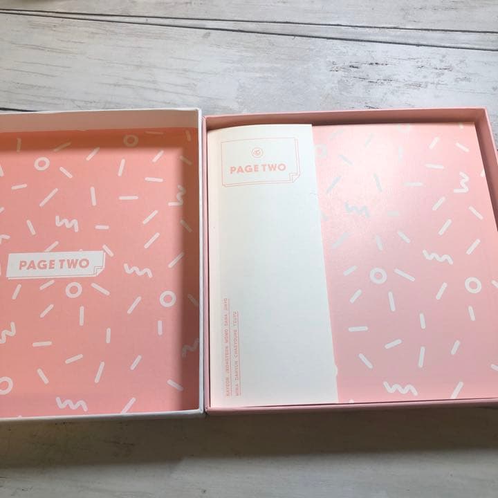 TWICE アルバム PAGE TWO チェヨンデザイン