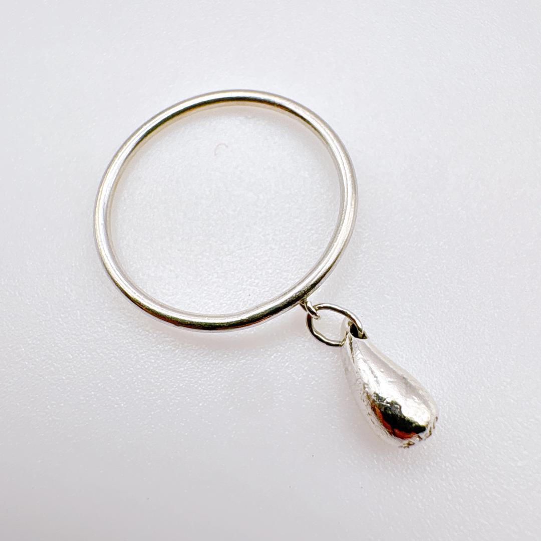 み*こ様 【TIFFANY&Co.】ティアドロップ リング 指輪 11号 SV9