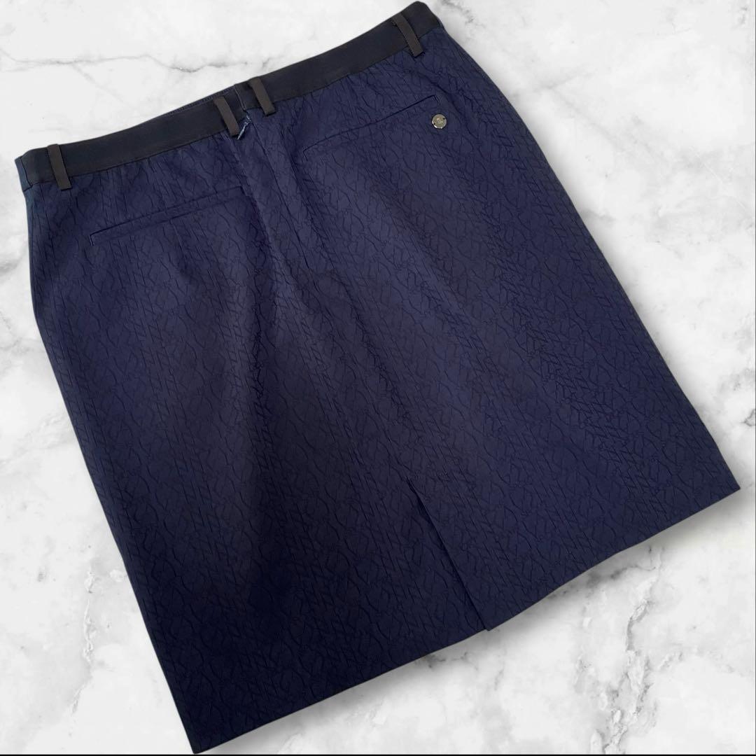 美品！　LANVIN SPORT 総柄　スカート　44 NAVY