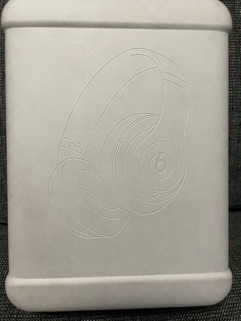 Beats Studio Pro ワイヤレスヘッドホン ホワイト