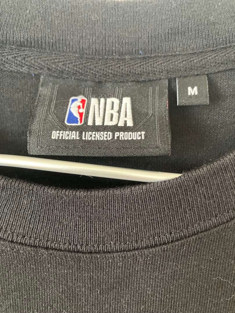【希少】NBA公式　Tシャツ　Mサイズ　黒T 限定販売　バスケット　レイアレン