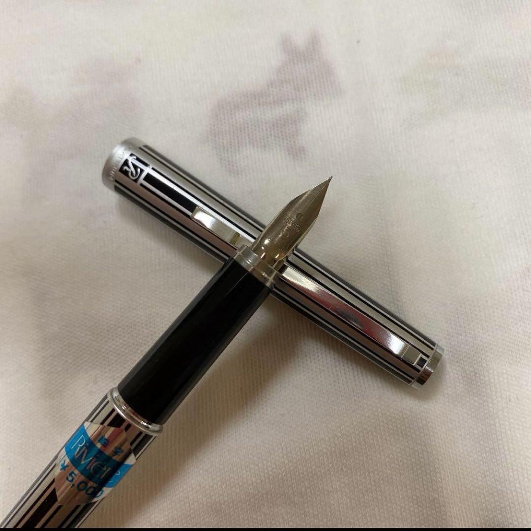 新品 昭和レトロ　プラチナ万年筆 RIVIERE 18KWG 細字 ストライプ