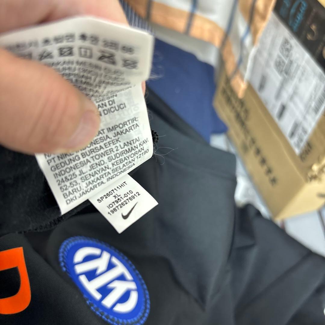 NIKE acg インテル　長袖　トレーニングウェア　ユニフォーム