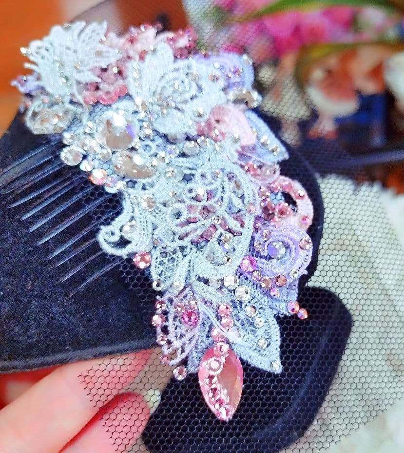 ラブリーな髪飾り　ピンクのドレスに…社交ダンス　ベリーダンス　イヤリング