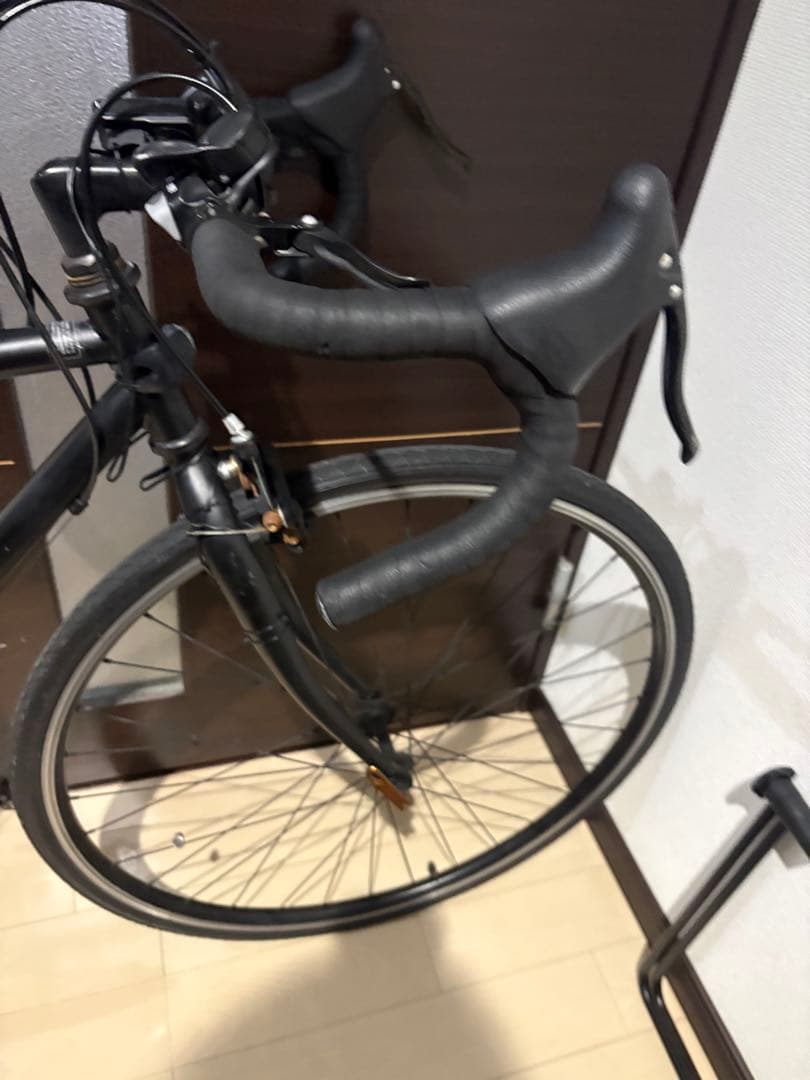 ブラック アルミロードバイク 700Cロードバイククロスバイク引き取り限定