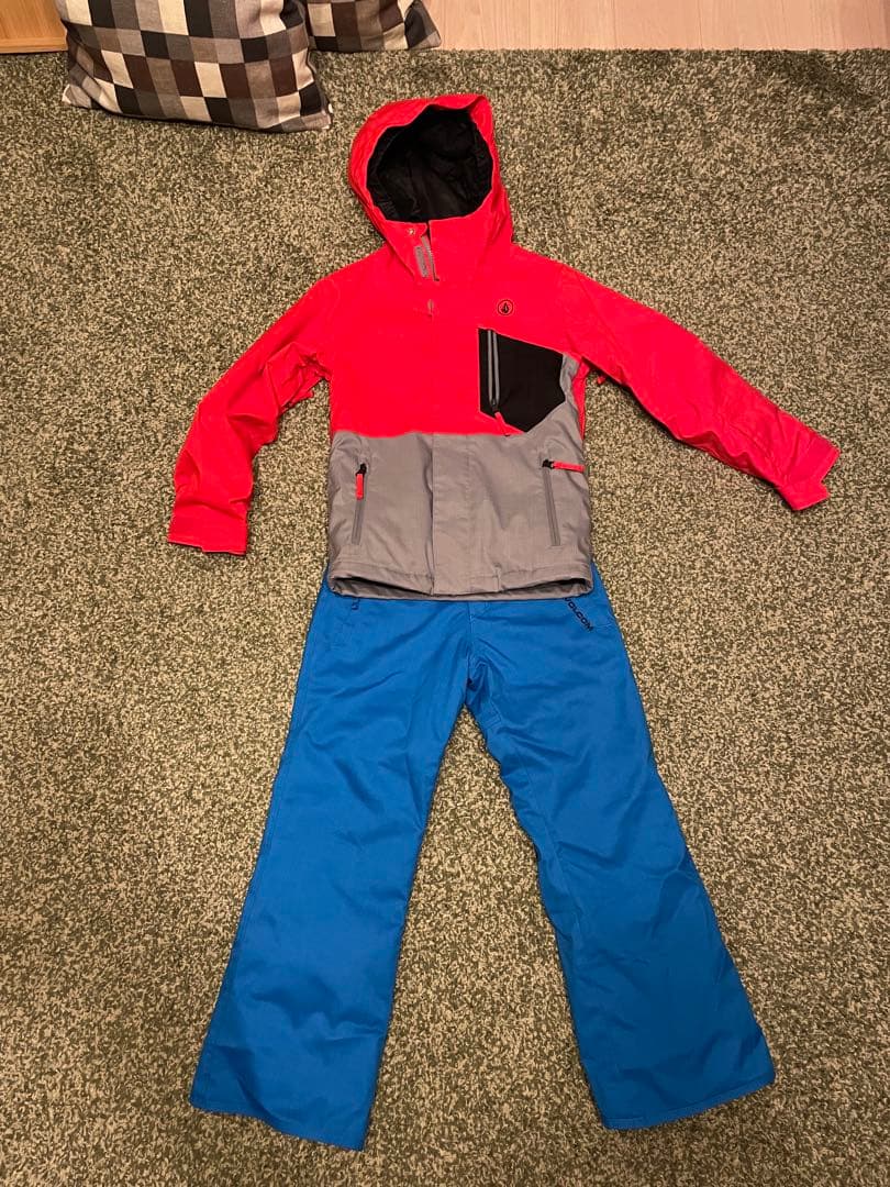 [3月末まで]VOLCOM スノーボード スキーウエア キッズ ジュニア 子供用