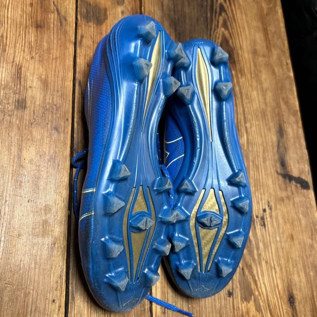 Mizuno Alpha サッカーシューズ 青