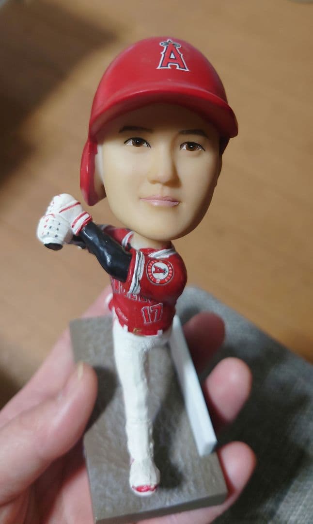 大谷翔平ボブルヘッドとトラウトフィギュアセット