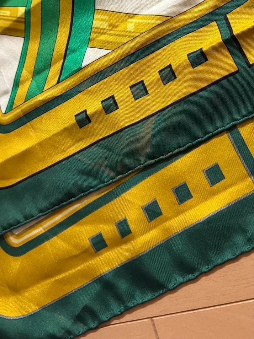 HERMES エルメス 大判スカーフ バンダナ