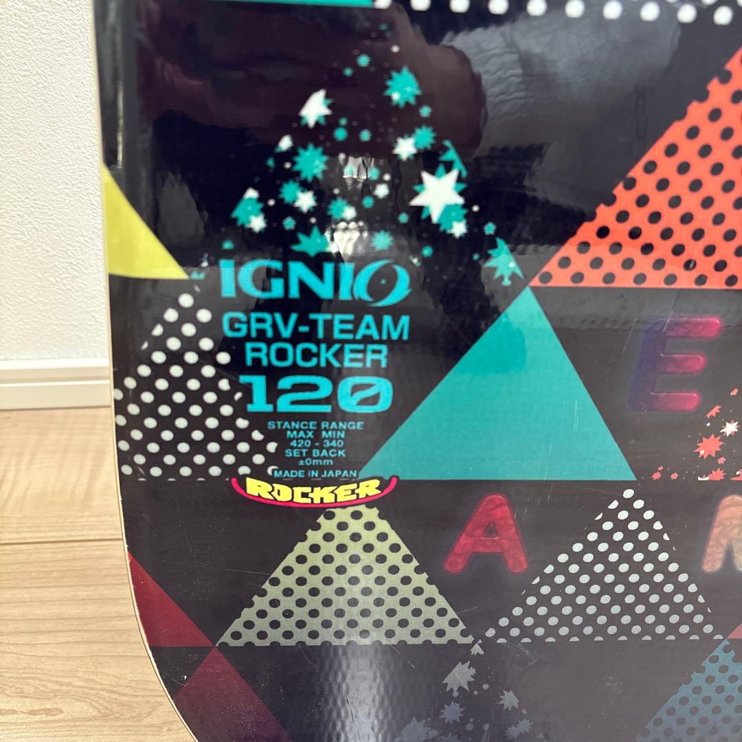 IGNIOキッズスノーボード板120cm