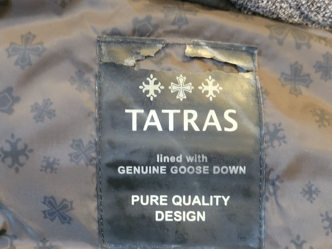 キャベツ太郎 TATRAS タトラス Rライン ダウンベスト グレー 01