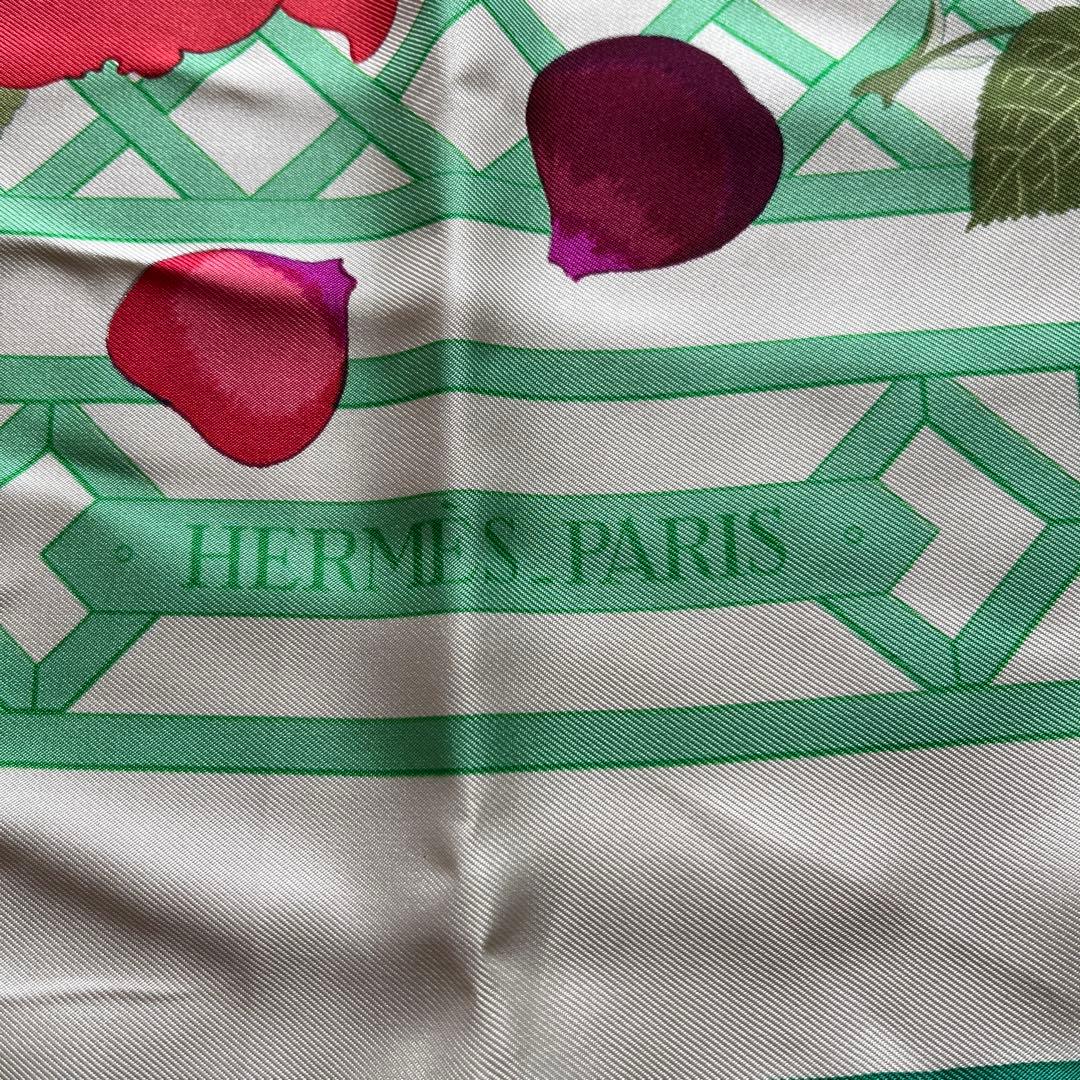 HERMES カレ.バラ園　カレ90 ROSERAIE
