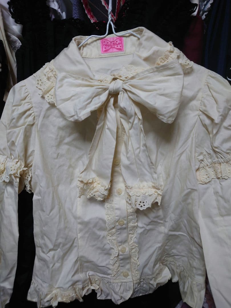 Angelic Pretty リボンのブラウス
