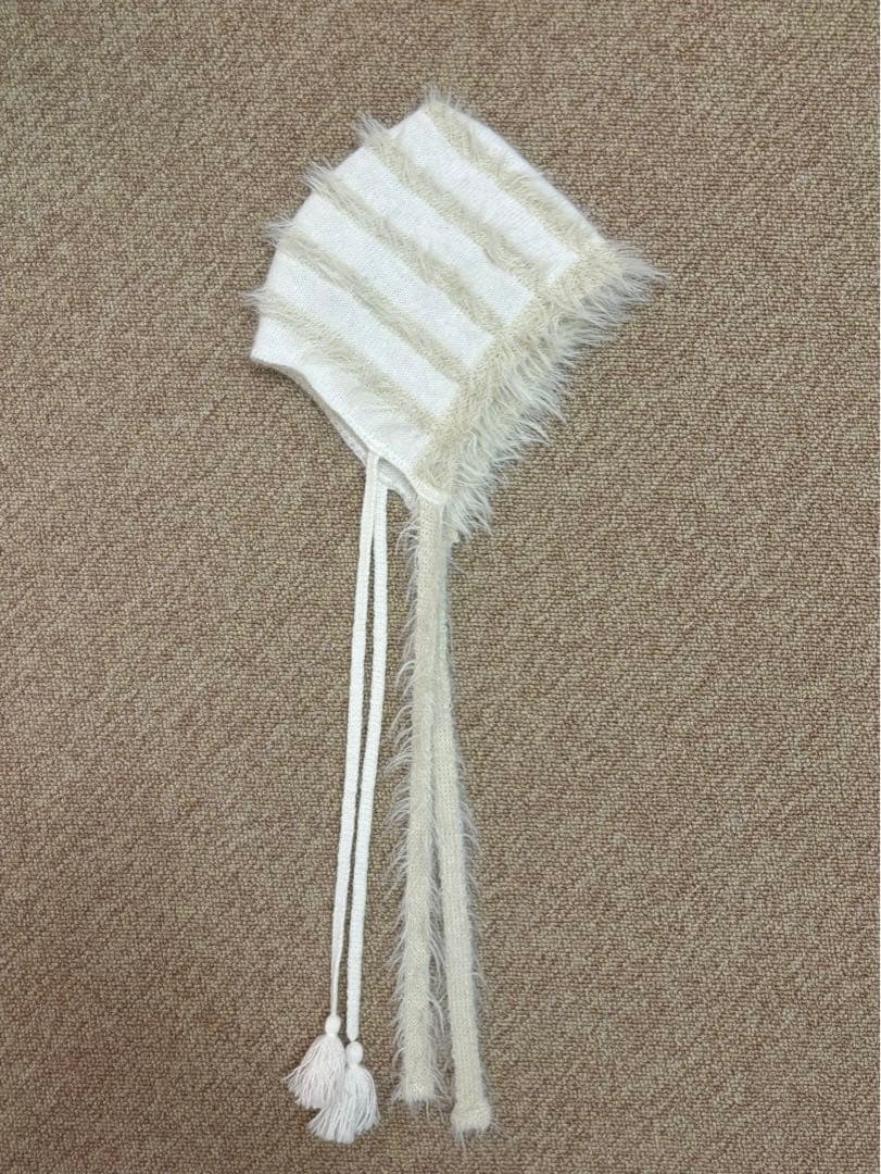 TYPESERVICE / Strap Fur Hat （Ivory）