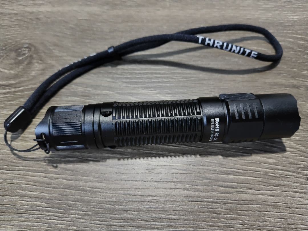 スルーナイトTN12V6 フラッシュライト　キャンプ　アウトドア