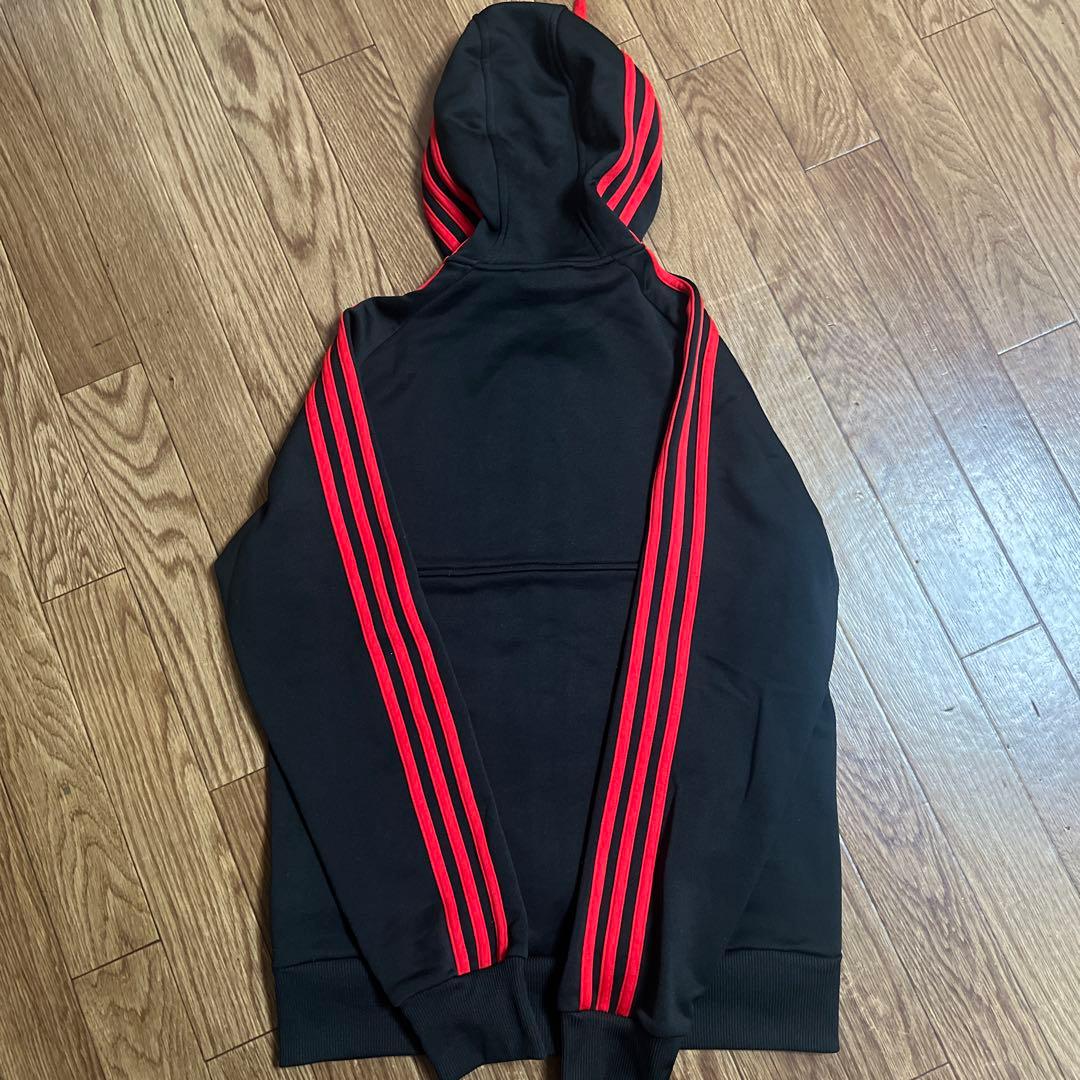 adidas ACミラン フード付きジャケット