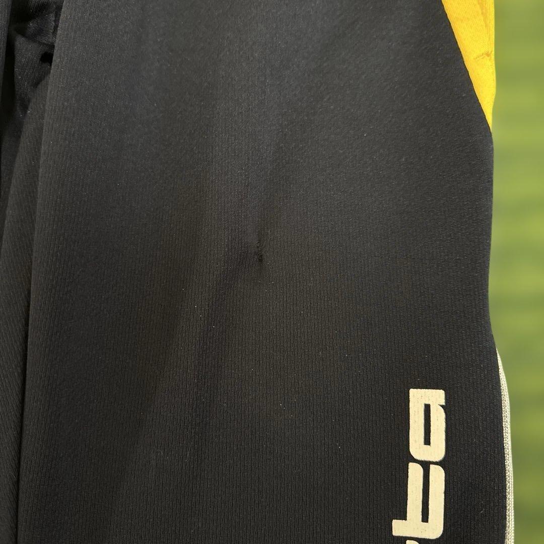 ⭐️超美品⭐️リベルタ　サッカースクール　ジャージ上下 115cm