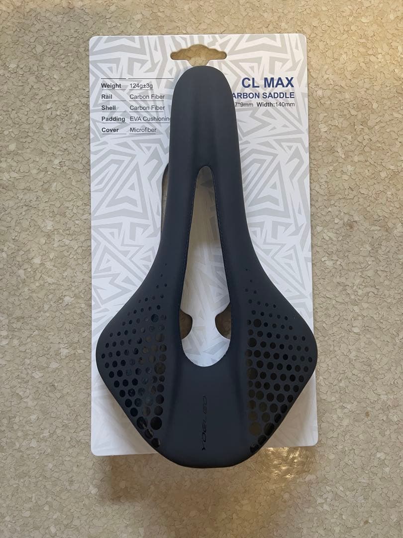 YOELEO CL MAX カーボンサドル 140mm