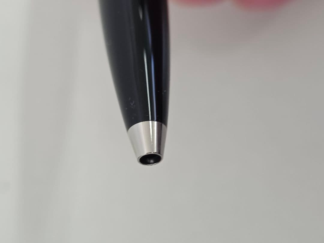 新品 Pelikan ボールペン 本体 黒