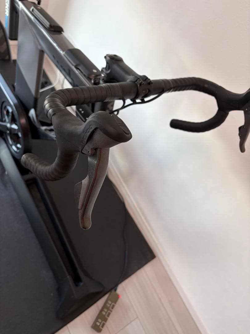 Wahoo Kickr Bike (Zwift対応) / WFBIKE1
