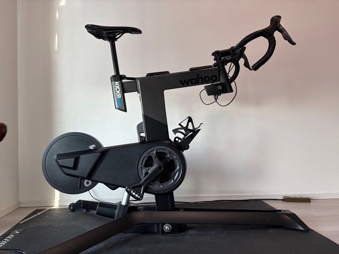 Wahoo Kickr Bike (Zwift対応) / WFBIKE1