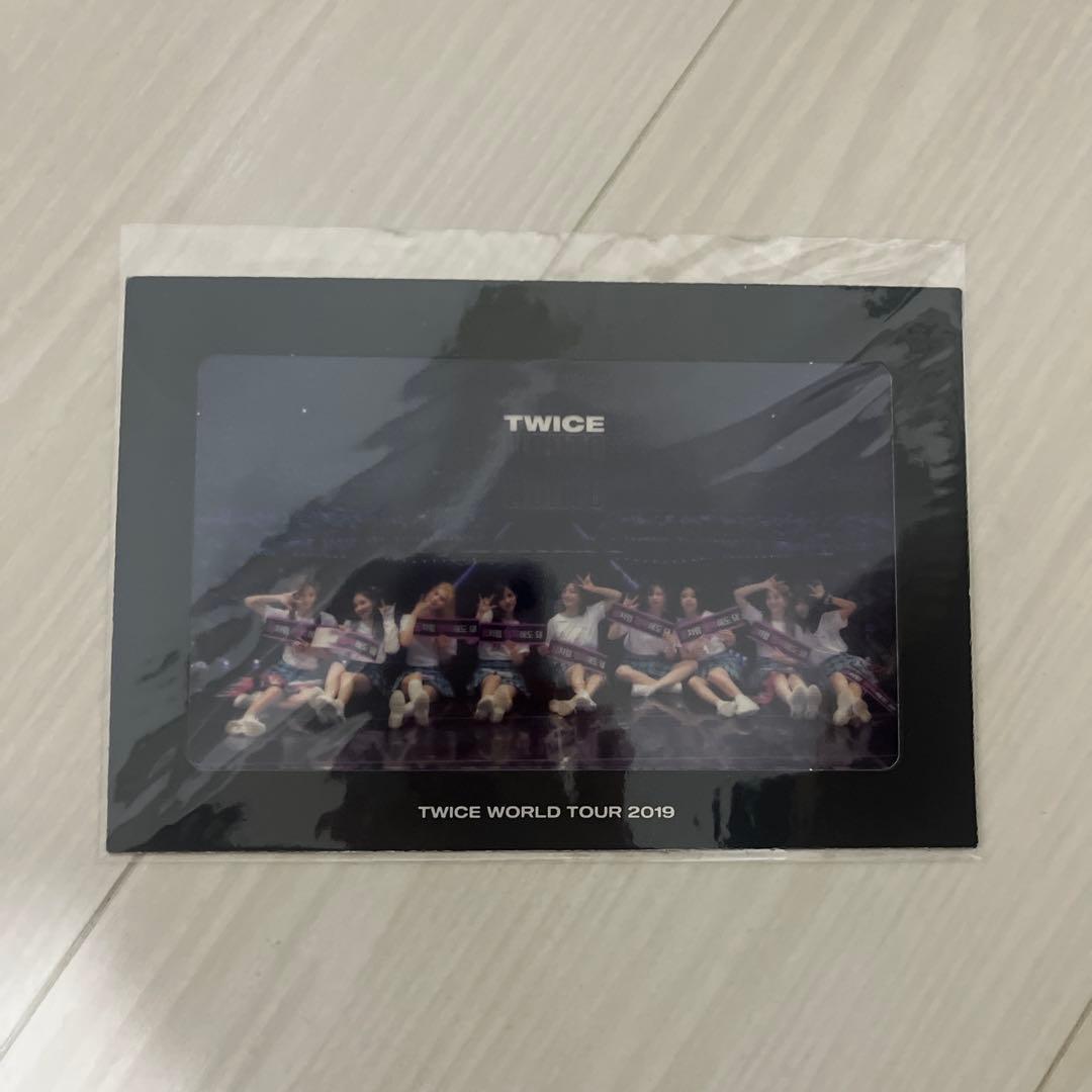 ミュージック TWICE WORLD TOUR 2019 LIGHTS DVD