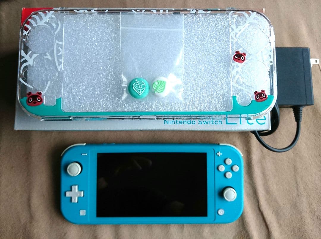 Nintendo Switch Lite ターコイズ あつまれどうぶつの森カバー