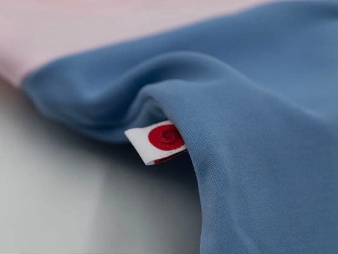 【YUMIKO】《美品》ピンク×ブルーのVネックレオタード
